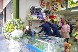 湖北消防护航清明节：请文明祭扫，安全祭扫图片