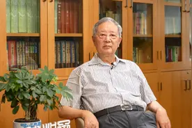 年逾耄耋，每天工作量很大却精神矍铄， 国医大师熊继柏有何秘诀？图片