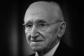 哈耶克 | 民主理想的真正含义图片