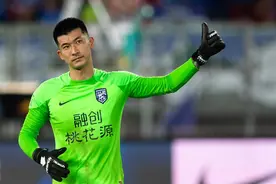 中国男足国字号纷纷吹响集结号，11位球员出自湖北足球俱乐部图片