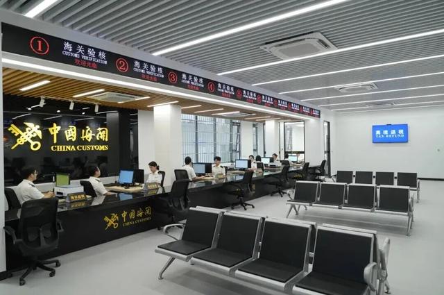 罗湖口岸：我在哈尔滨当“冰雕”