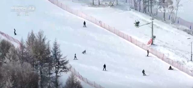 “冰雪+”跨界上“新”激活消费热力 “小而美”融合产品成文旅升级“大亮点”