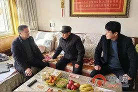 青岛市即墨区退役军人事务局组织开展新春走访慰问军休干部、企业军转干部活动图片