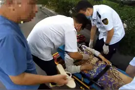 市民突发心脏病瘫倒在地 警医接力化险为夷图片