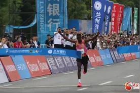 2024兰州马拉松成绩出炉 女子组冠军打破赛会纪录图片