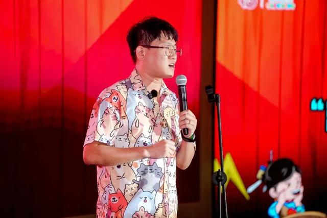 “清新福建”脱口秀全省展演启幕 首场演出精彩开麦