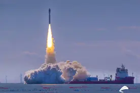 第十三次海上发射任务取得圆满成功——八颗卫星在海阳“拼车”上太空图片