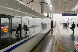 全国铁路将实行新运行图 杭州首开多方向列车图片