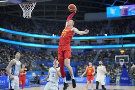 中国男篮大胜中国台北 获得杭州亚运会铜牌图片