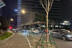 滴滴致歉网约车“臭车”问题，司机诉苦成本高 记者走访：平台抽成多在25%~30%图片