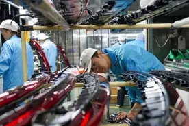 “增速超30%” 丽水经开区汽摩配行业年产值达80亿元图片