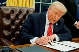 美媒：特朗普计划签署行政命令，将首次确定英语为美国官方语言图片