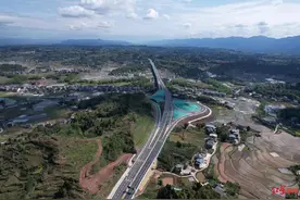 预计5月全线通车，四川、重庆再添一条高速大通道图片