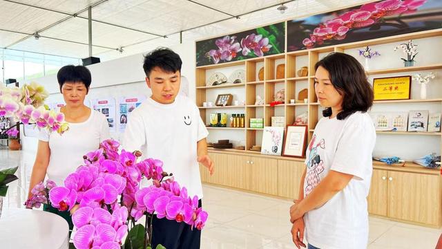福建永定：五色交融处 出彩正其时