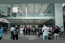抢iPhone 16，年轻人“杠”上黄牛图片