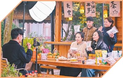 坚持协调发展，促进城乡融合和区域联动（稳中求进、提质增效 实现“十五五”良好开局）