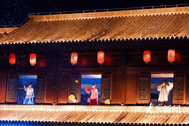 古城夜经济，激发消费活力