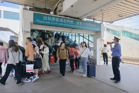 “商超旅游列车”来了！一日往返郑州、洛阳、许昌 全程最高票价仅需32.5元图片