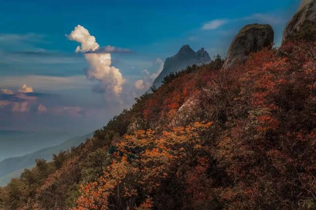 秋日的上饶灵山尽是诗意与绚烂