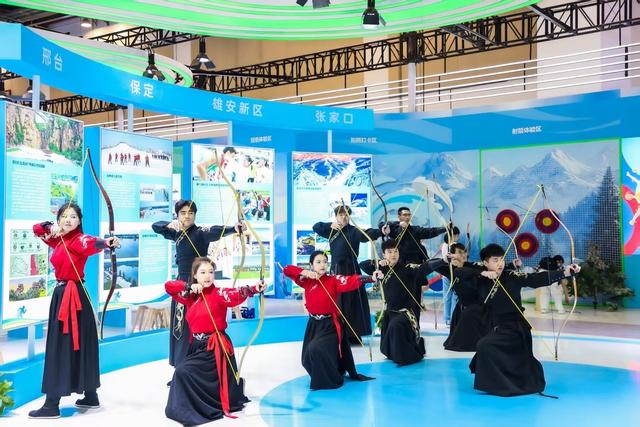 2025中国体育旅游精品项目在两个博览会现场推介