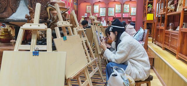 云南迪庆旅游持续火热