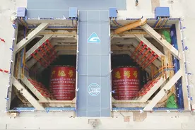 长江隧道越江段双线贯通图片