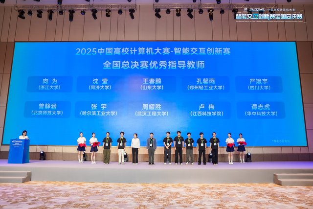 这群大学生，正在教 OPPO 做 AI 产品