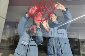 “驿”路传情享年味 | 请您欣赏服务区里的年味新画卷图片