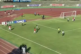 国足今晚最大威胁❗这是15岁的孙兴慜，当时他是这样踢球的...图片