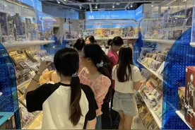 解锁二次元消费“新玩法” 动漫文化催生文旅消费新场景图片