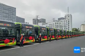 海口462辆纯电动公交车全新上线 投放至86条线路运营图片