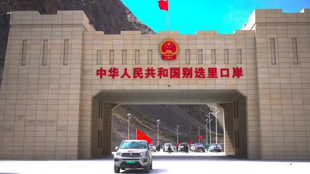 2025中国环塔丝路集结赛圆满收官，跨境文旅融合书写丝路新篇！