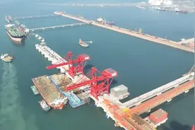 第一视角｜直击青岛港董家口港区港投万邦矿石码头工程施工现场图片