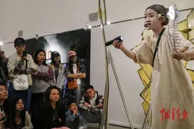 多图聚焦央美研究生毕业作品展 探索艺术创作边界图片