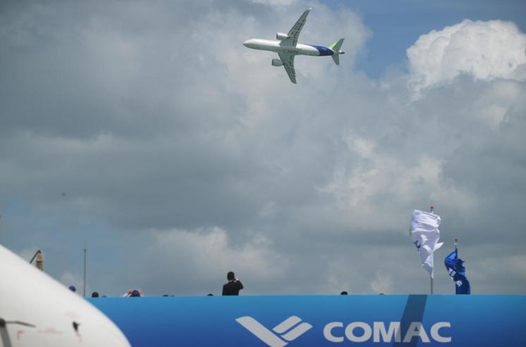 新加坡航展开幕,“10年后,商飞将与波音、空客三分天下”