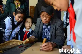 50多年收藏2万余件藏品，徐州七旬老人建农耕文化博物馆图片