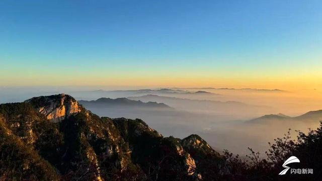 组图丨守得云开见日升 雨后泰山美出天际