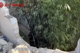 “就是故意的！”民房围墙被挖出大洞，已是第二次，房主怀疑和这个有关图片