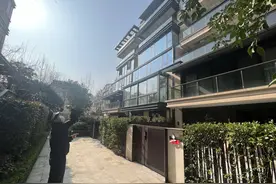 住宅烟道被封堵影响生活，依法整改居民点赞图片