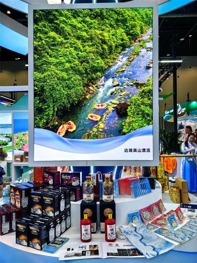 跨越海边山，防城港携好物亮相第22届东博会旅游展
