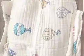 罕见！海口一对龙凤胎先后出生，妹妹比哥哥晚出生11天图片