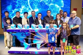 科普体验、文化交流、非遗制作，首都中外家庭共度国际家庭日图片