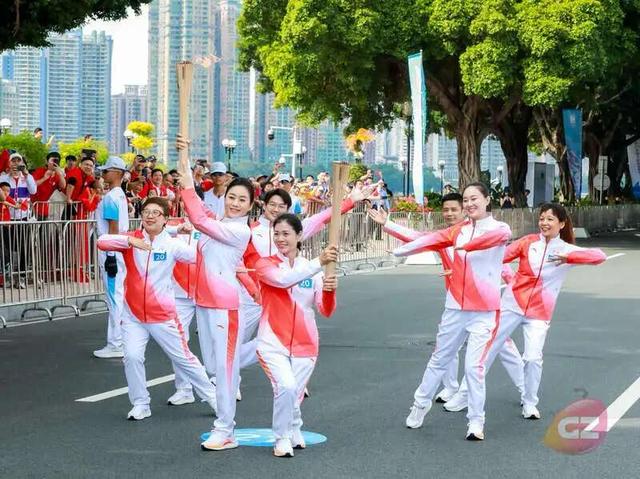 青年早新闻 | 放弃一项目的全红婵回应夺冠，3个字