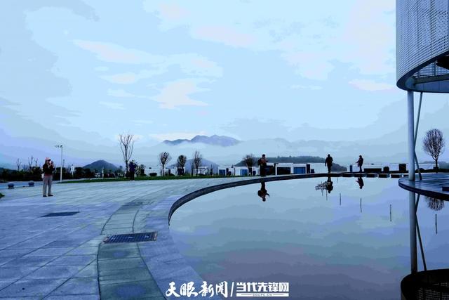 百里杜鹃：“生态康养”获省外游客点赞