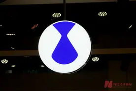“直营+经销商”成新选择？多个新能源车企“动刀”直营模式，但经销商仍承压图片