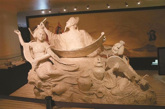 银鞍白马度春风 豪侠少年背后的“金市”、胡酒与“国际唐”