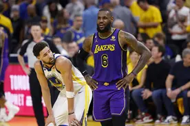 Woj：在湖人错失克莱后 詹姆斯预计会与湖人签下一份顶薪合同图片
