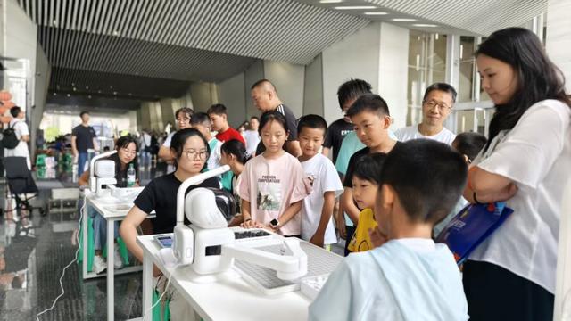 数千名余名读者沉浸式解锁科技魅力！贵州省图书馆第四届科技节圆满落幕