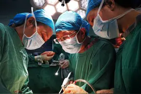 宫颈癌发病和死亡持续升高！全国妇瘤专家林仲秋：宫颈癌复发80%在术后两年内图片