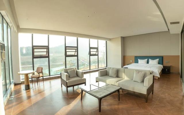 日照一全新打卡地！也太美太治愈了吧！